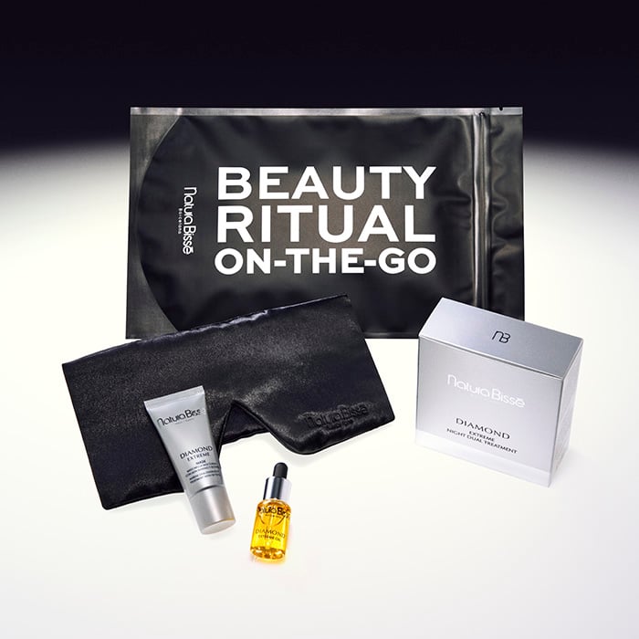 beauty on the go kit, diamond night ritual con un antifaz de lujo de regalo​