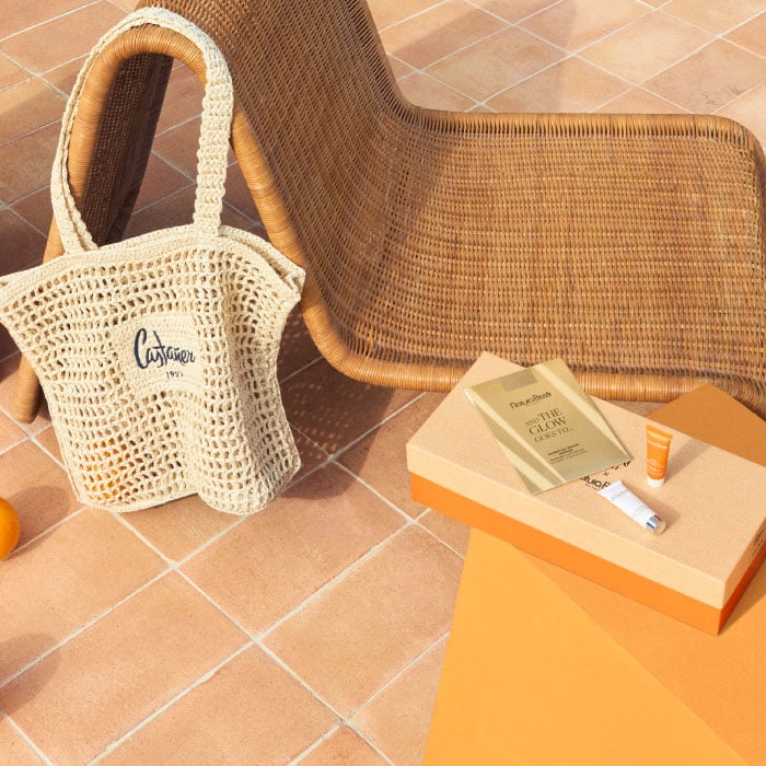summer essentials in a perfect beach bag​